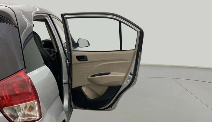 2020 Hyundai NEW SANTRO SPORTZ EXECUTIVE MT CNG, CNG, Manual, 94,316 km, RHS Rear Door