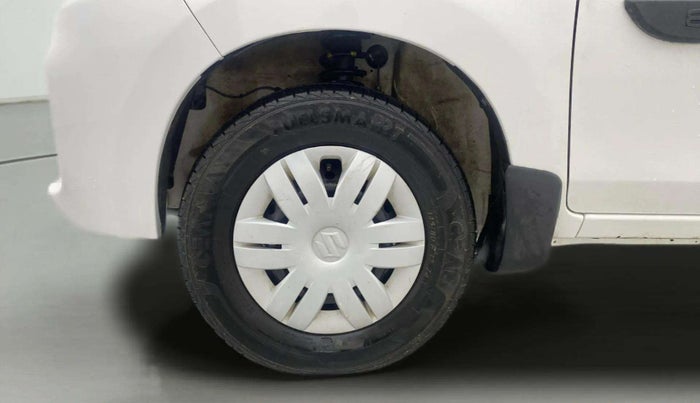 2022 Maruti Alto LXI O, Petrol, Manual, 40,435 km, Left Front Wheel