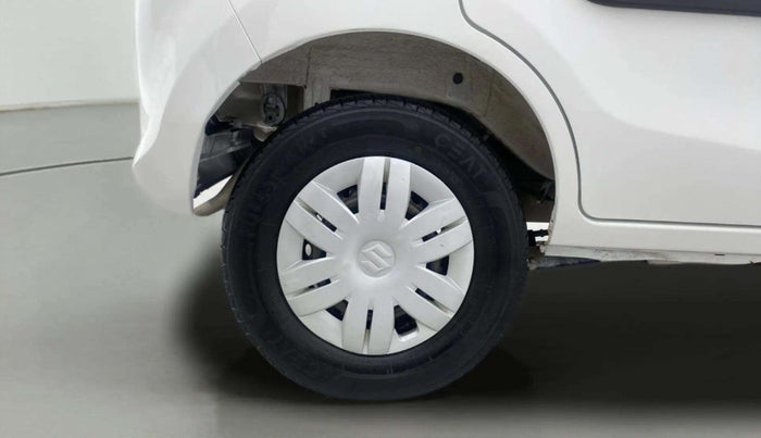 2022 Maruti Alto LXI O, Petrol, Manual, 40,435 km, Right Rear Wheel