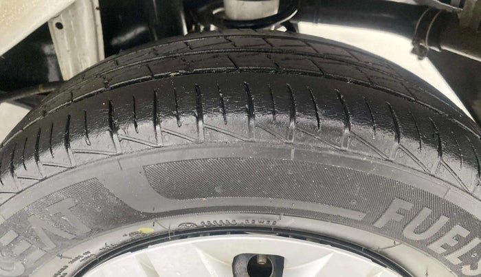 2022 Maruti Alto LXI O, Petrol, Manual, 40,435 km, Left Rear Tyre Tread