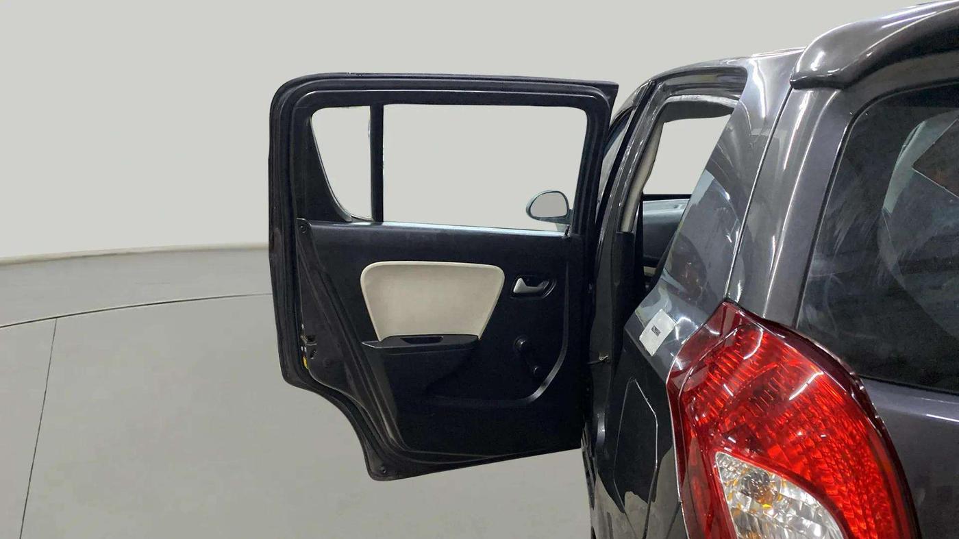 2020 Maruti Alto LXI CNG, CNG, Manual, 48,885 km, LHS Rear Door