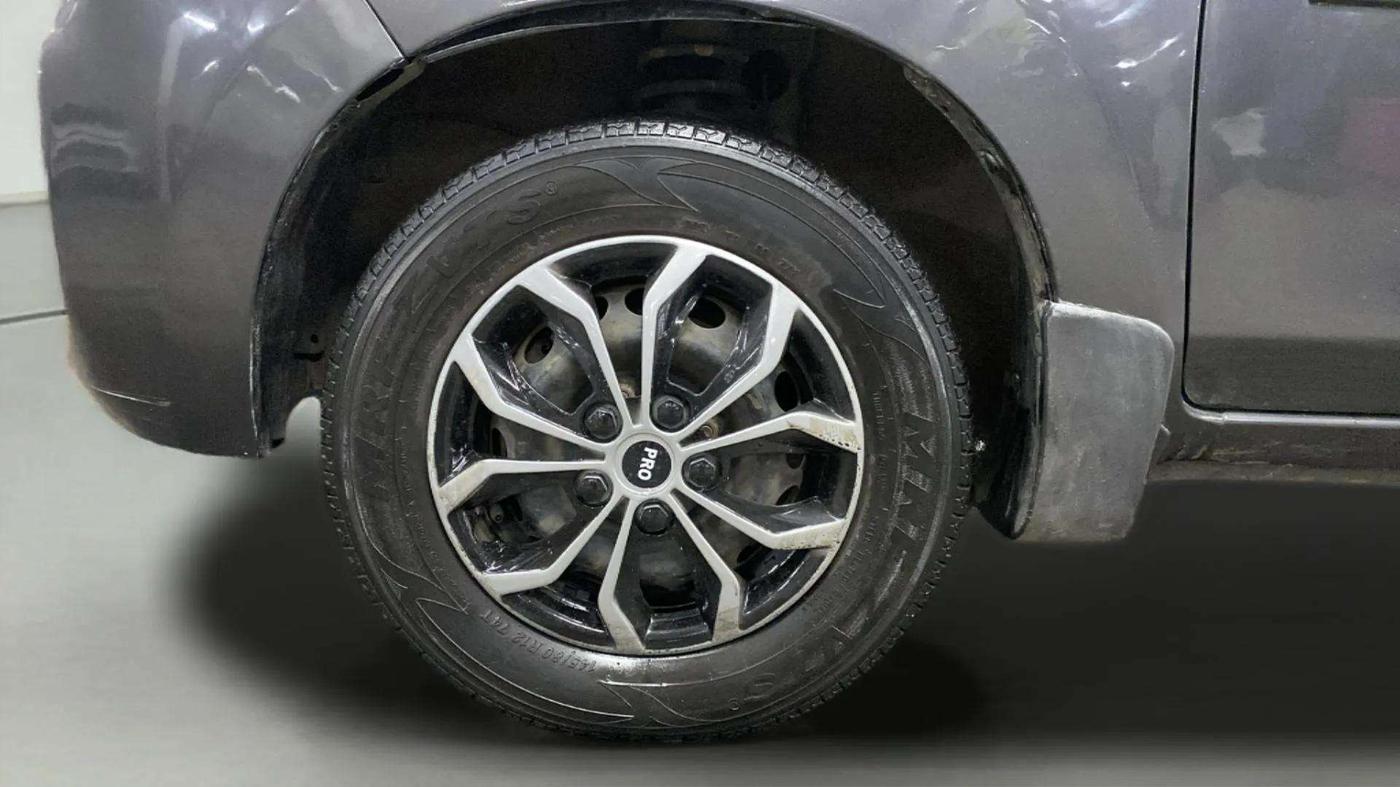 2020 Maruti Alto LXI CNG, CNG, Manual, 48,885 km, Left Front Wheel
