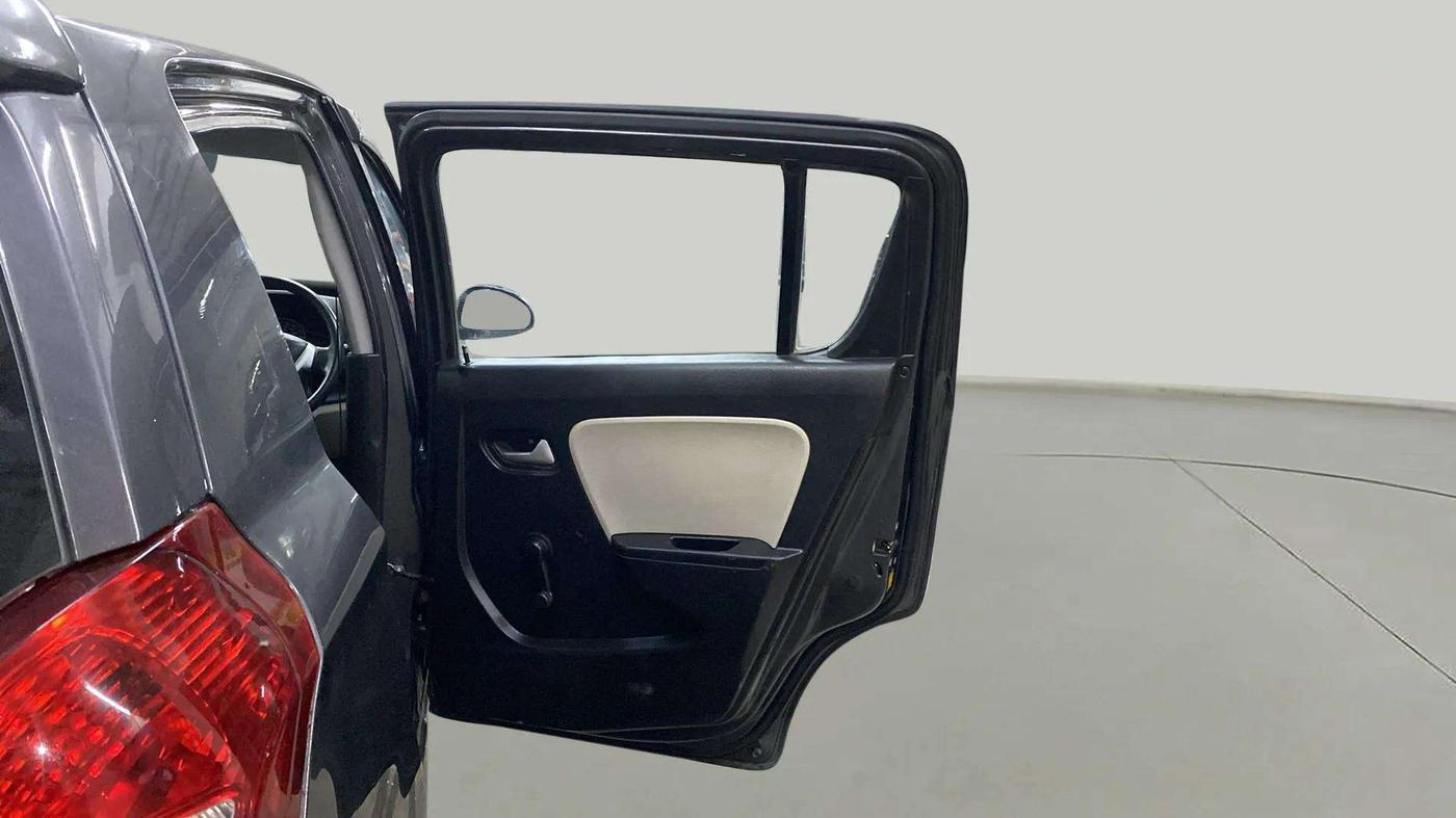 2020 Maruti Alto LXI CNG, CNG, Manual, 48,885 km, RHS Rear Door
