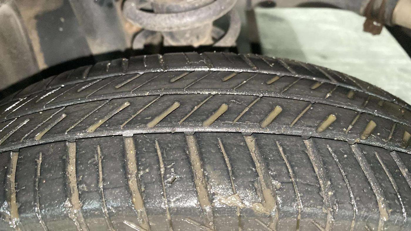 2020 Maruti Alto LXI CNG, CNG, Manual, 48,885 km, Left Rear Tyre Tread