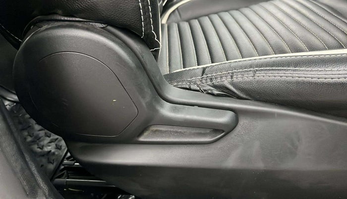 2024 Tata Tiago XM PETROL, Petrol, Manual, 14,416 km, Driver Side Adjustment Panel