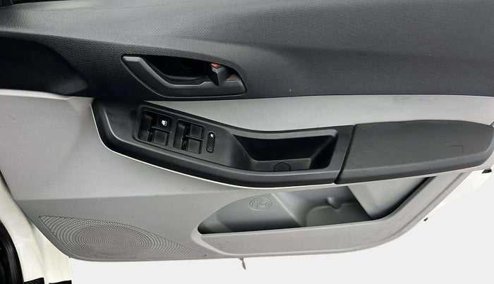 2024 Tata Tiago XM PETROL, Petrol, Manual, 14,416 km, Driver Side Door Panels Control