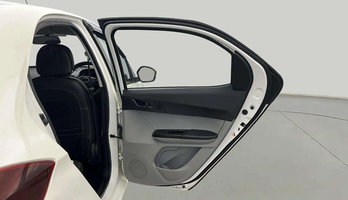 2024 Tata Tiago XM PETROL, Petrol, Manual, 14,416 km, RHS Rear Door
