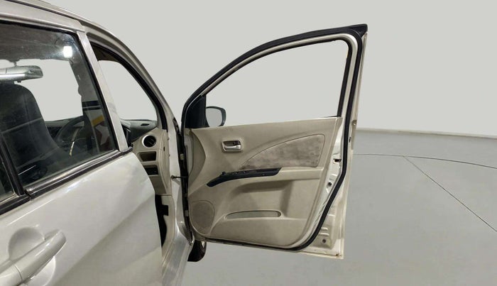 2016 Maruti Celerio ZXI, Petrol, Manual, 93,453 km, RHS Front Door