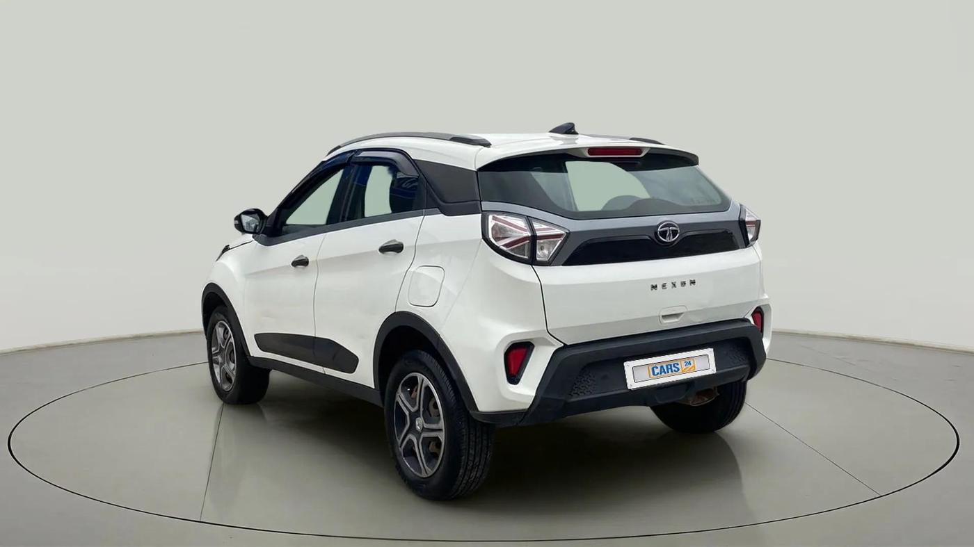 2020 Tata NEXON XM SUNROOF PETROL, CNG, Manual, 94,705 km, Left Back Diagonal