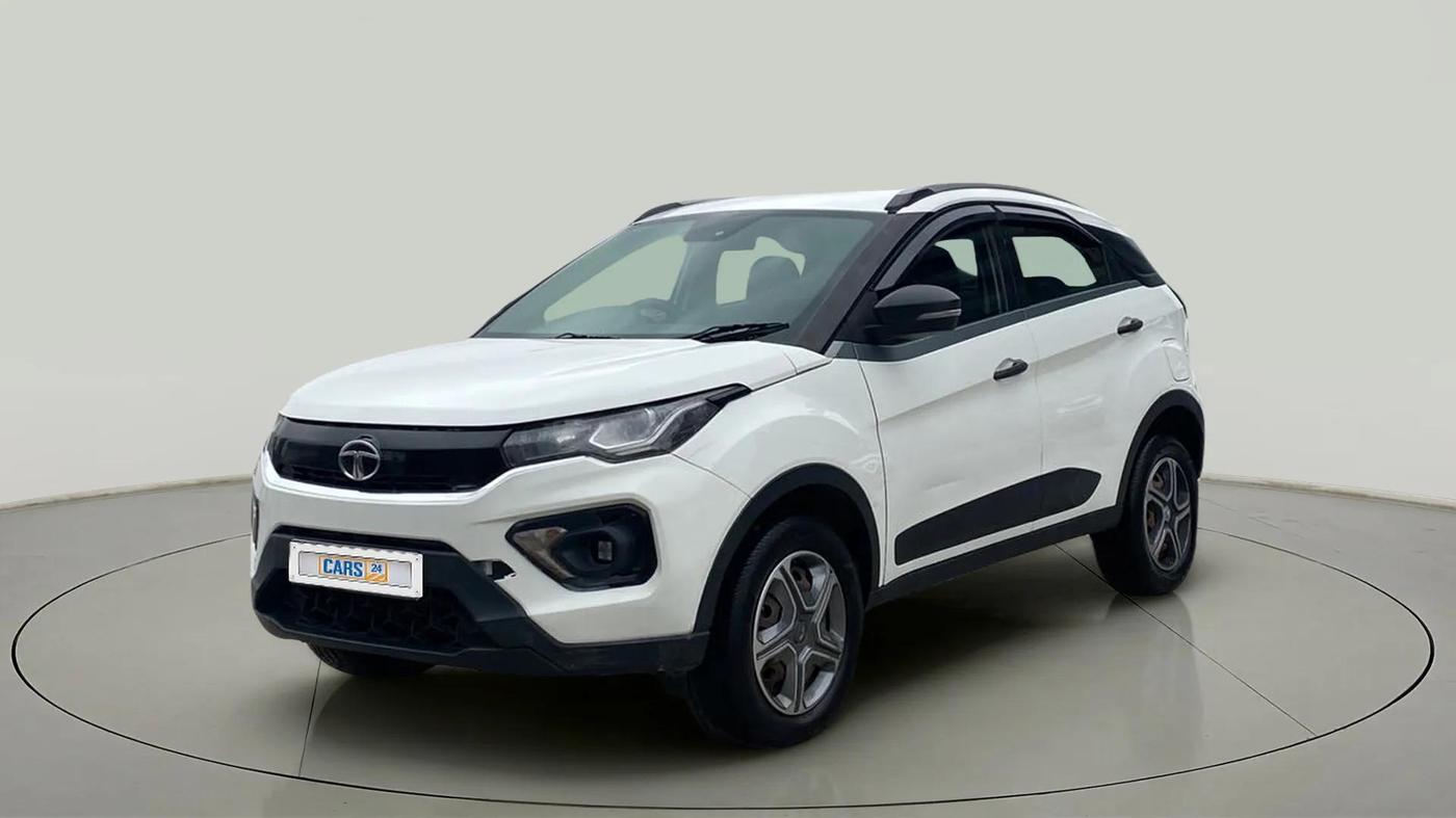 2020 Tata NEXON XM SUNROOF PETROL, CNG, Manual, 94,705 km, Left Front Diagonal