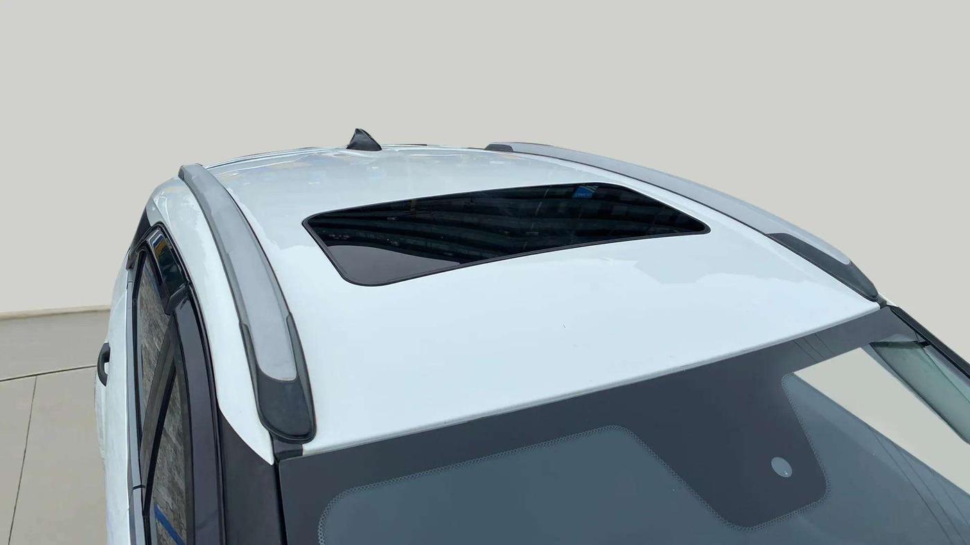 2020 Tata NEXON XM SUNROOF PETROL, CNG, Manual, 94,705 km, Roof