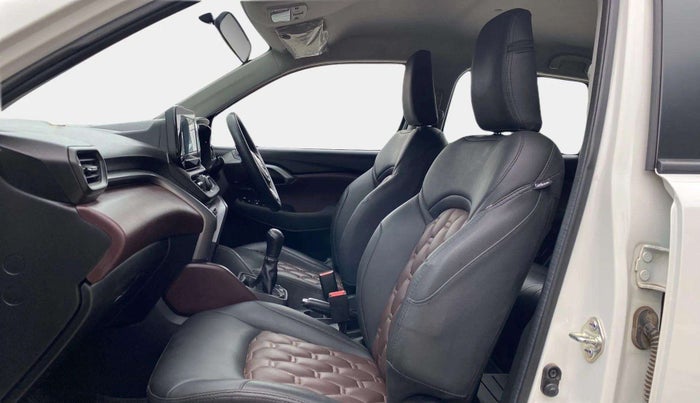 2023 Maruti Grand Vitara DELTA SMART HYBRID, Petrol, Manual, 14,635 km, Right Side Front Door Cabin
