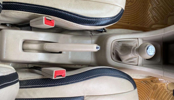 2013 Maruti Swift Dzire VXI, Petrol, Manual, 72,091 km, Gear Lever