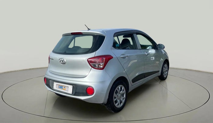 2018 Hyundai Grand i10 MAGNA 1.2 KAPPA VTVT, Petrol, Manual, 52,261 km, Right Back Diagonal
