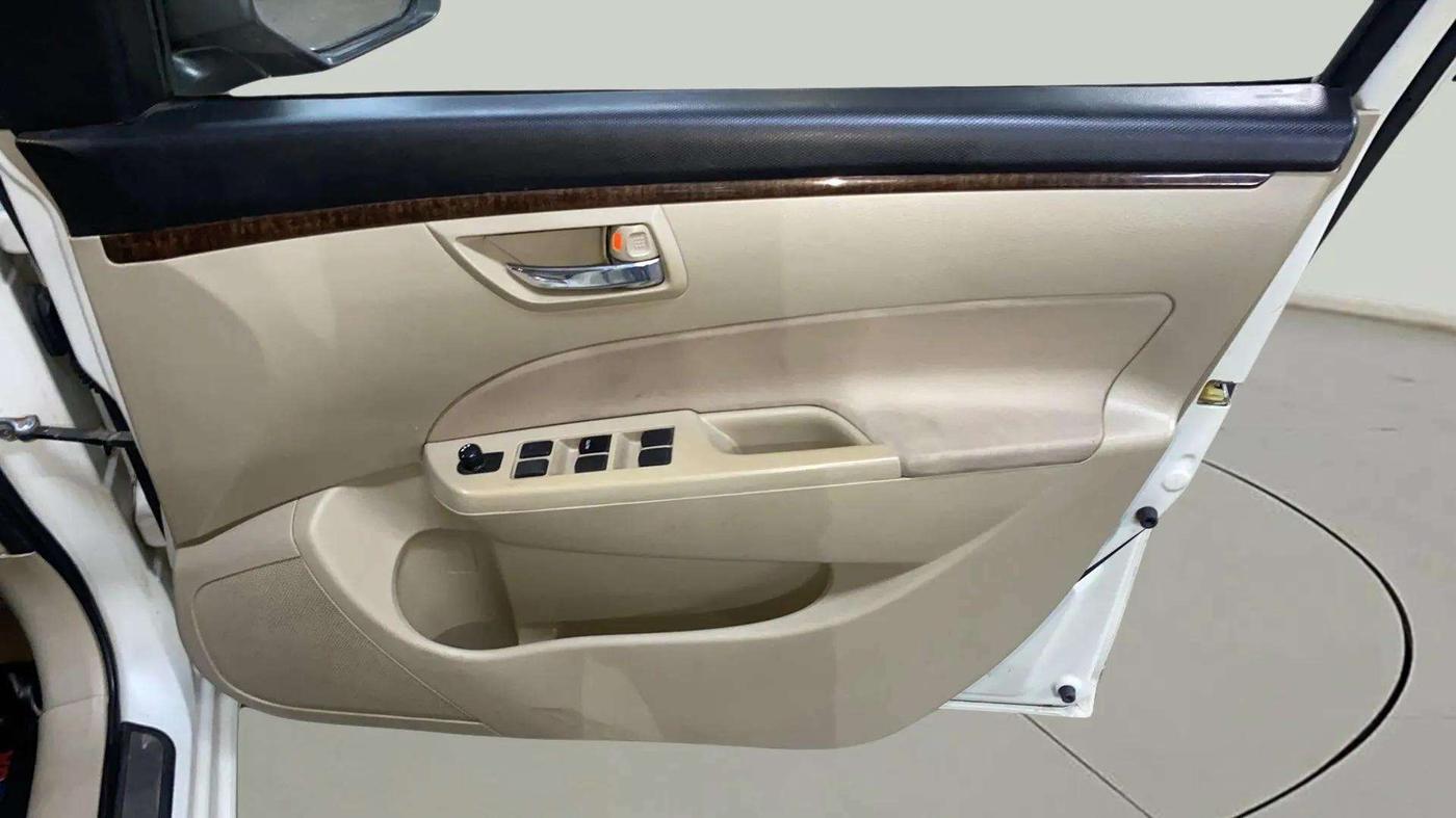 2014 Maruti Swift Dzire VXI, Petrol, Manual, 54,955 km, Driver Side Door Panels Control