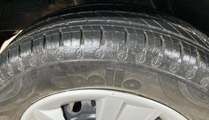 2019 Renault Kwid RXT 0.8, Petrol, Manual, 15,552 km, Left Front Tyre Tread