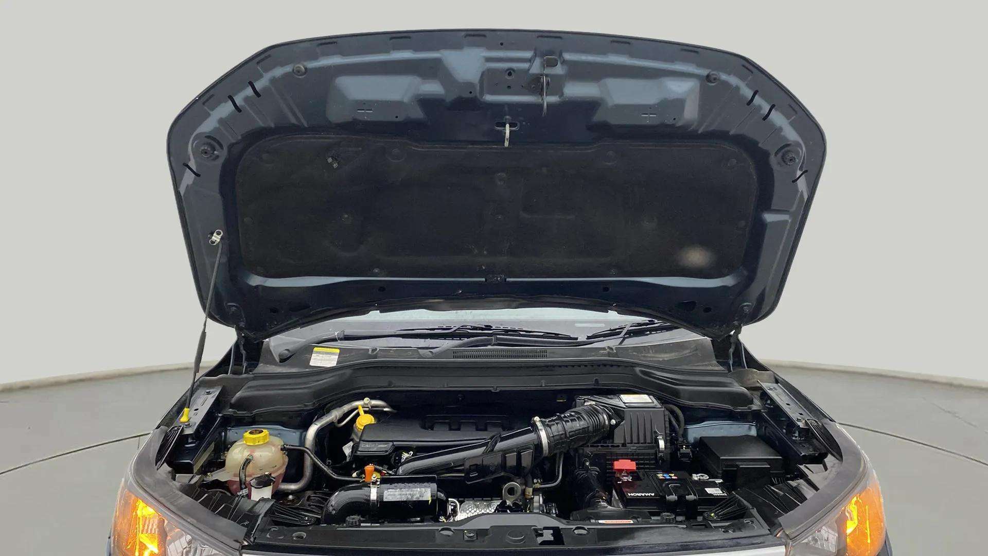 Engine-Full-View-With-Bonnet-Open-13