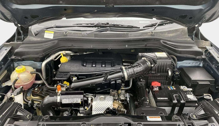 2022 Mahindra XUV300 W6 1.2 PETROL, Petrol, Manual, 15,877 km, Engine View