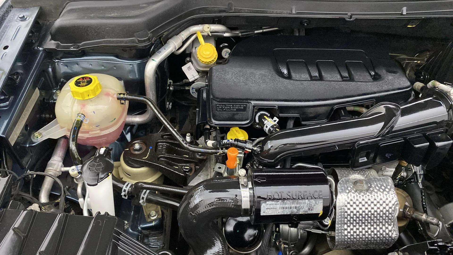 Engine-Right-Aligned--11