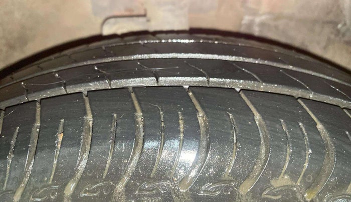 2018 Maruti Celerio ZXI, Petrol, Manual, 55,899 km, Right Front Tyre Tread