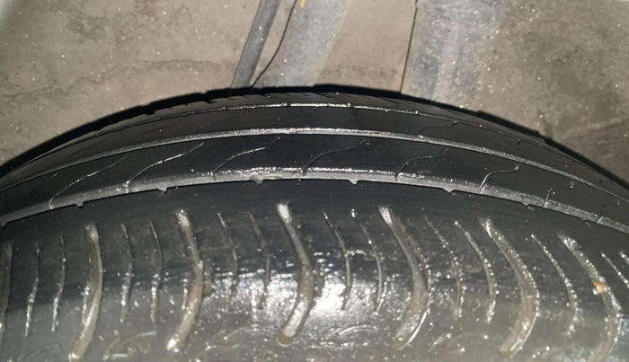 2019 Honda Amaze 1.2L I-VTEC VX CVT, Petrol, Automatic, 31,910 km, Left Rear Tyre Tread