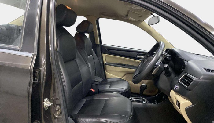2019 Honda Amaze 1.2L I-VTEC VX CVT, Petrol, Automatic, 31,910 km, Right Side Front Door Cabin