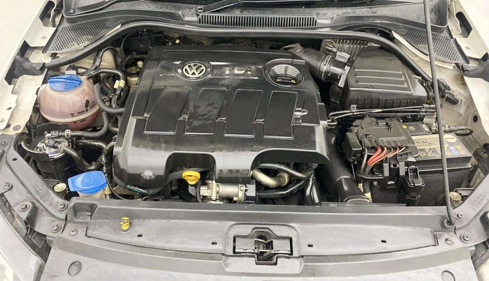 2017 Volkswagen Vento HIGHLINE PLUS 1.5 AT 16 ALLOY, Diesel, Automatic, 1,43,113 km, Engine View