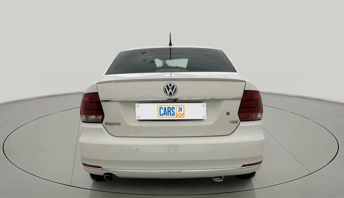 2017 Volkswagen Vento HIGHLINE PLUS 1.5 AT 16 ALLOY, Diesel, Automatic, 1,43,113 km, Back/Rear