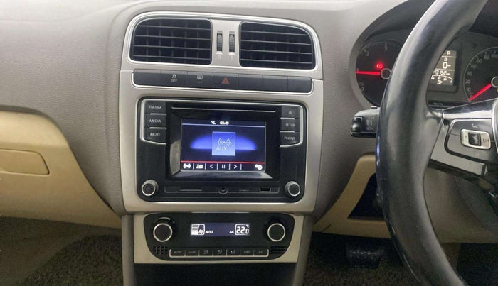 2017 Volkswagen Vento HIGHLINE PLUS 1.5 AT 16 ALLOY, Diesel, Automatic, 1,43,113 km, Air Conditioner
