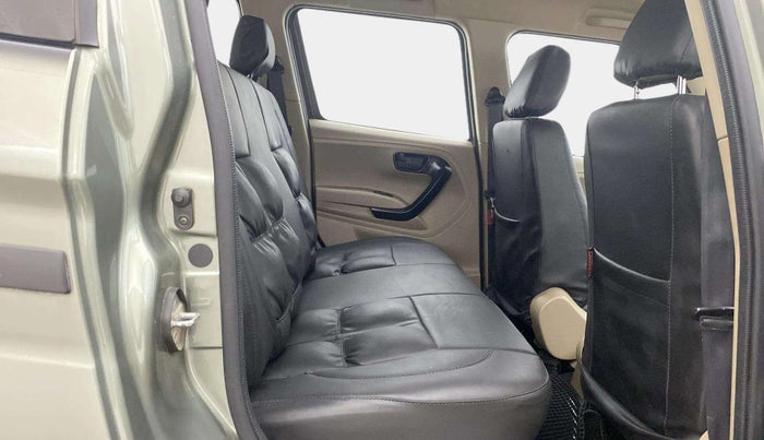 2021 Mahindra BOLERO NEO N 4, Diesel, Manual, 26,337 km, Right Side Rear Door Cabin