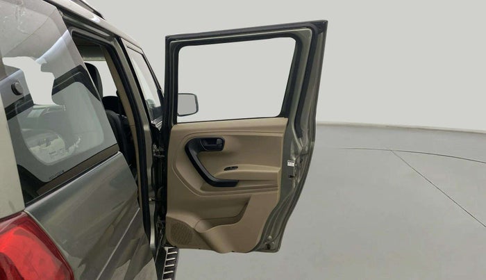 2021 Mahindra BOLERO NEO N 4, Diesel, Manual, 26,337 km, RHS Rear Door