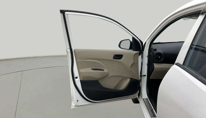 2020 Hyundai NEW SANTRO SPORTZ MT, Petrol, Manual, 52,080 km, LHS Front Door