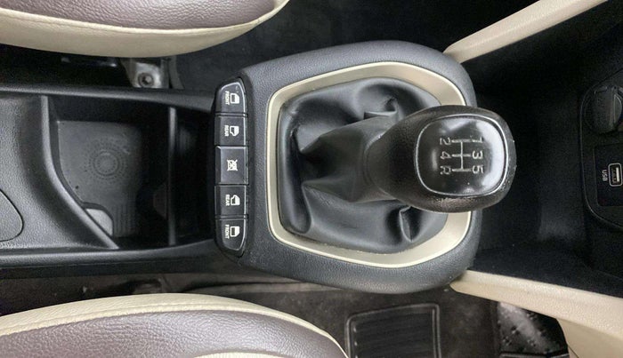 2020 Hyundai NEW SANTRO SPORTZ MT, Petrol, Manual, 52,080 km, Gear Lever