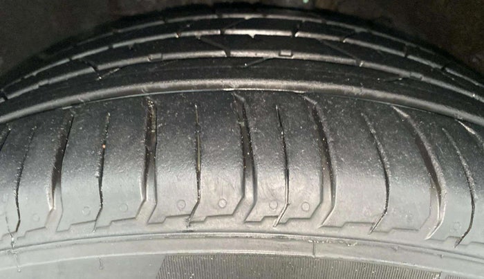 2021 Hyundai VENUE SX 1.0 (O) TURBO IMT, Petrol, Manual, 7,313 km, Left Front Tyre Tread
