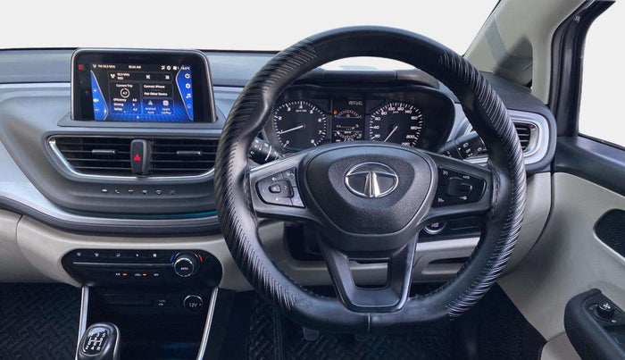 2022 Tata ALTROZ XZ PETROL, Petrol, Manual, 21,117 km, Steering Wheel Close Up