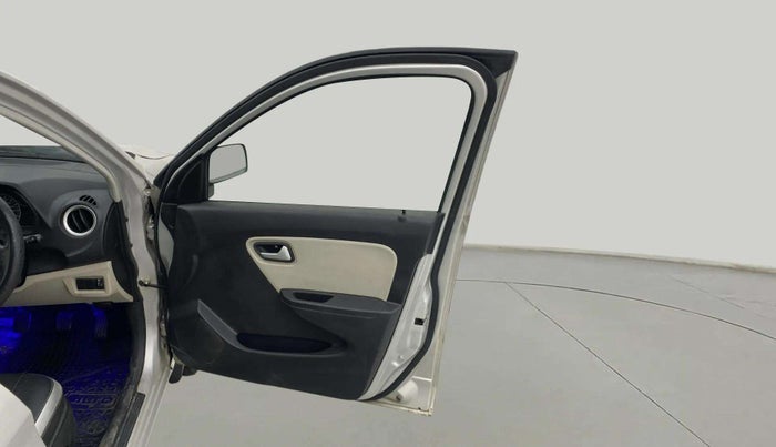 2019 Maruti Alto LXI, Petrol, Manual, 29,558 km, RHS Front Door