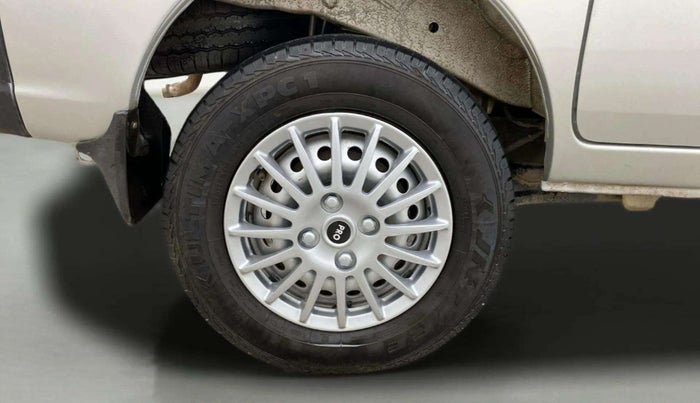 2023 Maruti Eeco 7 STR STD 1.2, Petrol, Manual, 13,998 km, Right Rear Wheel