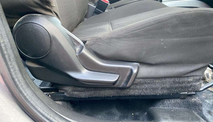 2018 Maruti Baleno DELTA PETROL 1.2, Petrol, Manual, 81,496 km, Driver Side Adjustment Panel