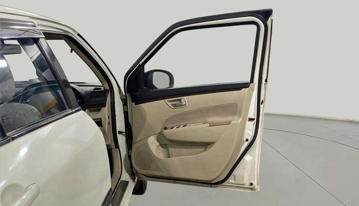 2013 Maruti Swift Dzire VXI, Petrol, Manual, 89,036 km, RHS Front Door