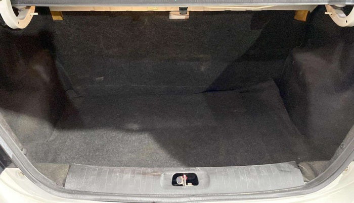 2013 Maruti Swift Dzire VXI, Petrol, Manual, 89,036 km, Boot Inside