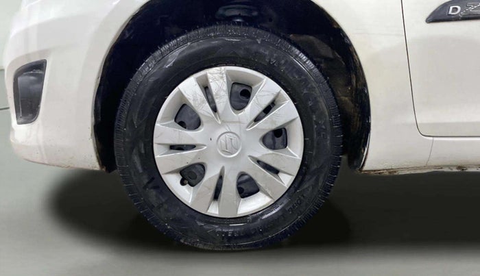 2013 Maruti Swift Dzire VXI, Petrol, Manual, 89,036 km, Left Front Wheel