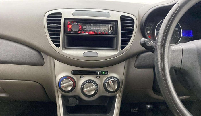 2015 Hyundai i10 MAGNA 1.1, CNG, Manual, 57,714 km, Air Conditioner