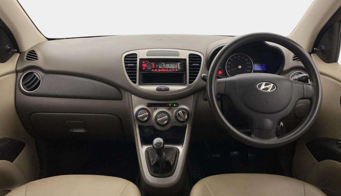 2015 Hyundai i10 MAGNA 1.1, CNG, Manual, 57,714 km, Dashboard