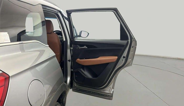 2020 MG HECTOR PLUS SHARP 1.5 PETROL TURBO DCT 6-STR, Petrol, Automatic, 64,444 km, RHS Rear Door