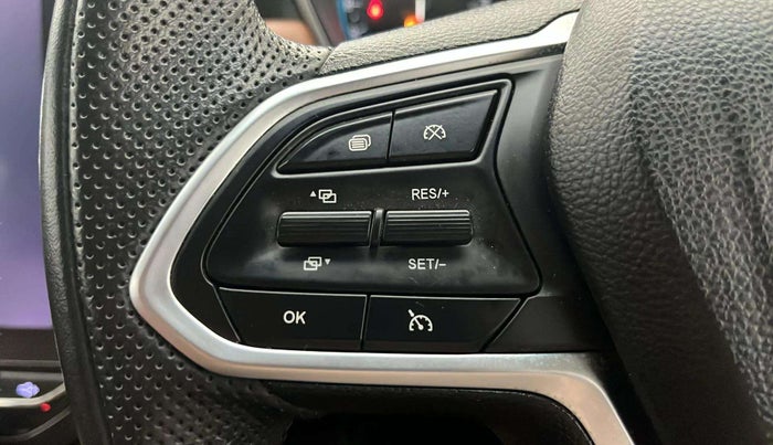 2020 MG HECTOR PLUS SHARP 1.5 PETROL TURBO DCT 6-STR, Petrol, Automatic, 64,444 km, Adaptive Cruise Control