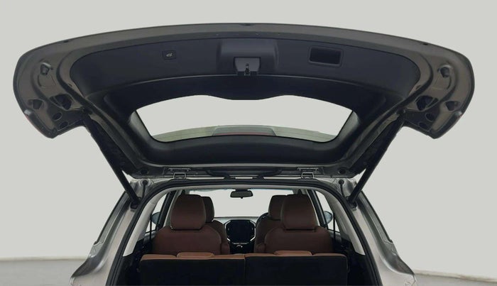 2020 MG HECTOR PLUS SHARP 1.5 PETROL TURBO DCT 6-STR, Petrol, Automatic, 64,444 km, Boot Door Open