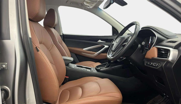 2020 MG HECTOR PLUS SHARP 1.5 PETROL TURBO DCT 6-STR, Petrol, Automatic, 64,444 km, Right Side Front Door Cabin