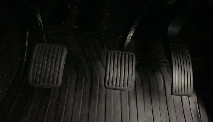 2019 Hyundai NEW SANTRO ERA EXECUTIVE, Petrol, Manual, 39,091 km, Pedals
