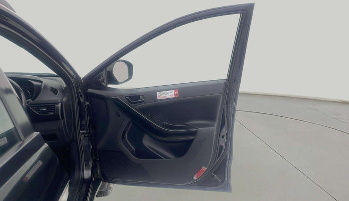 2022 Tata NEXON XZA PLUS (PREMIUM) PETROL DARK EDITION, Petrol, Automatic, 11,174 km, RHS Front Door