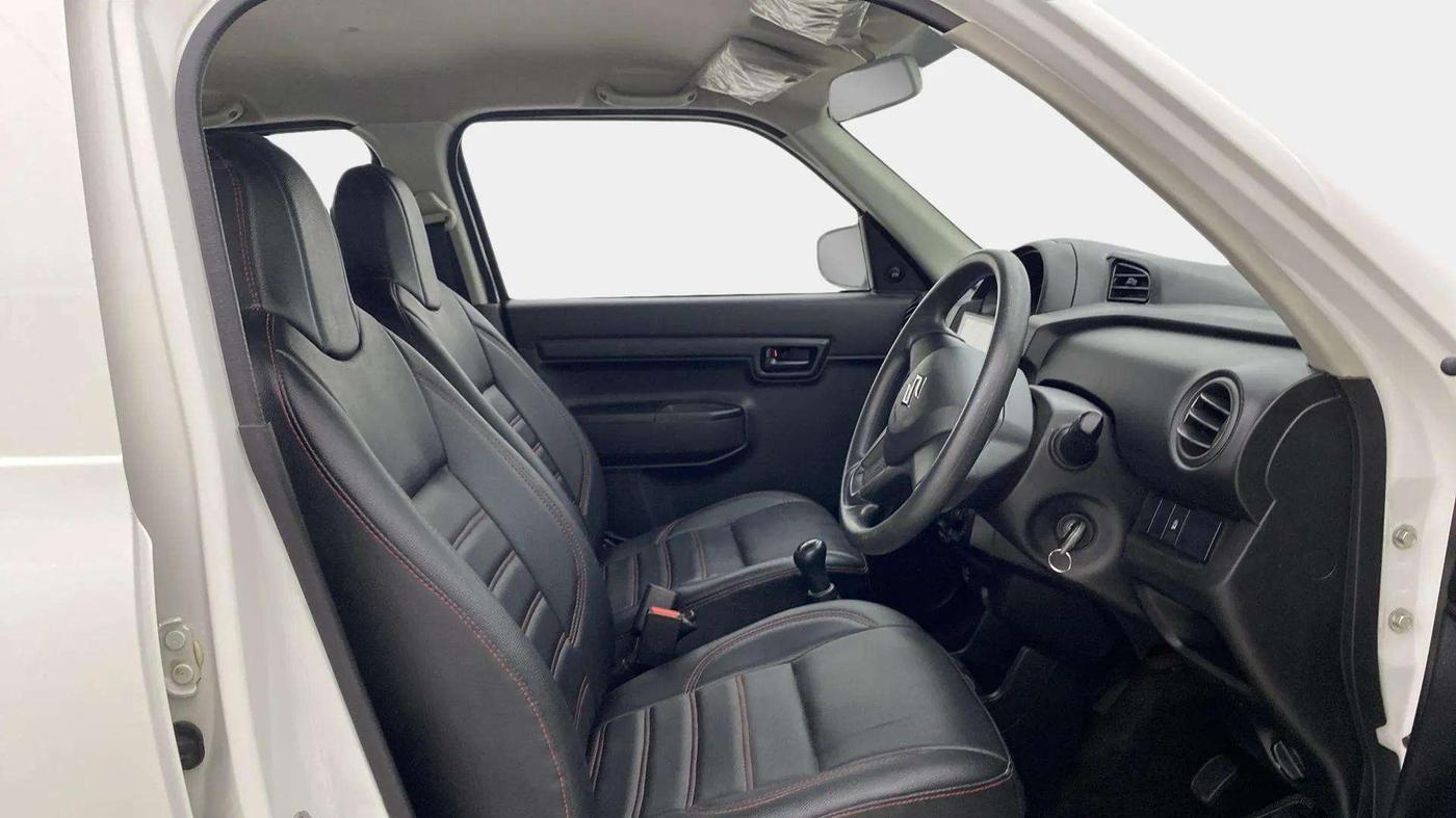 2022 Maruti S PRESSO VXI, Petrol, Manual, 29,701 km, Right Side Front Door Cabin